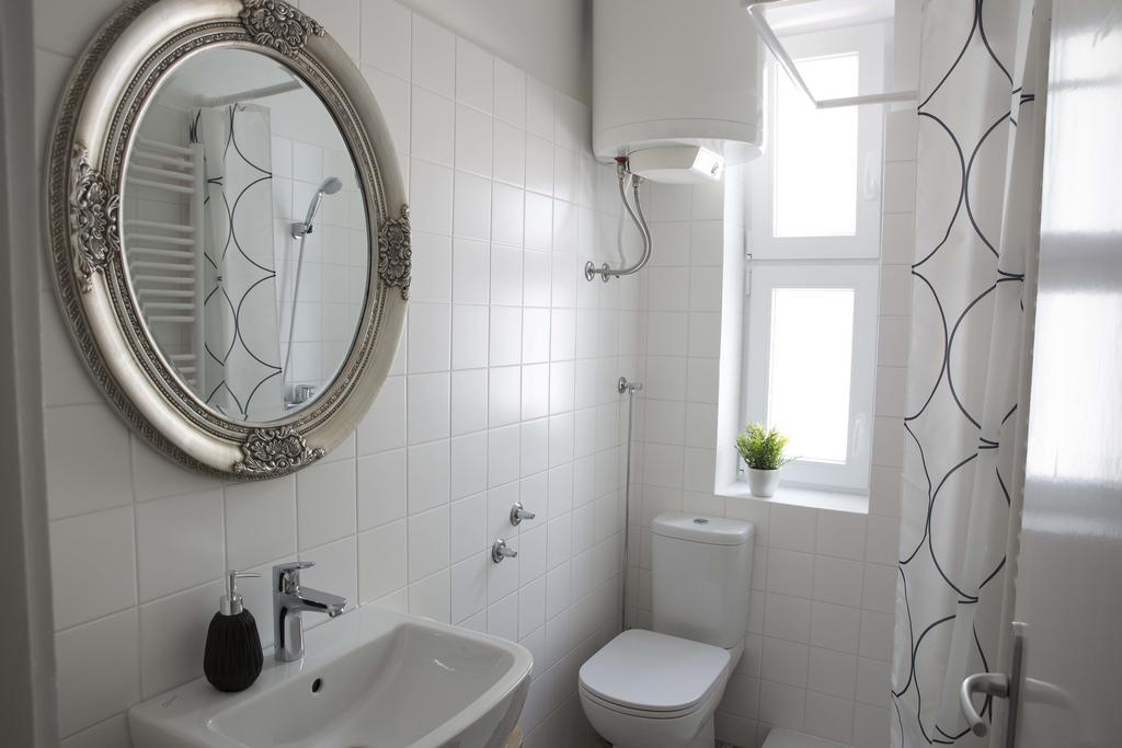 Taya Apartment Ljubljana Eksteriør billede